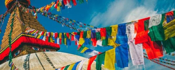 drapeaux de prières tibétains