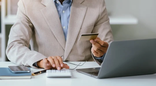 peut-on-ouvrir-un-compte-bancaire-sans-fiche-de-paie-quand-on-demarre-une-activite-freelance